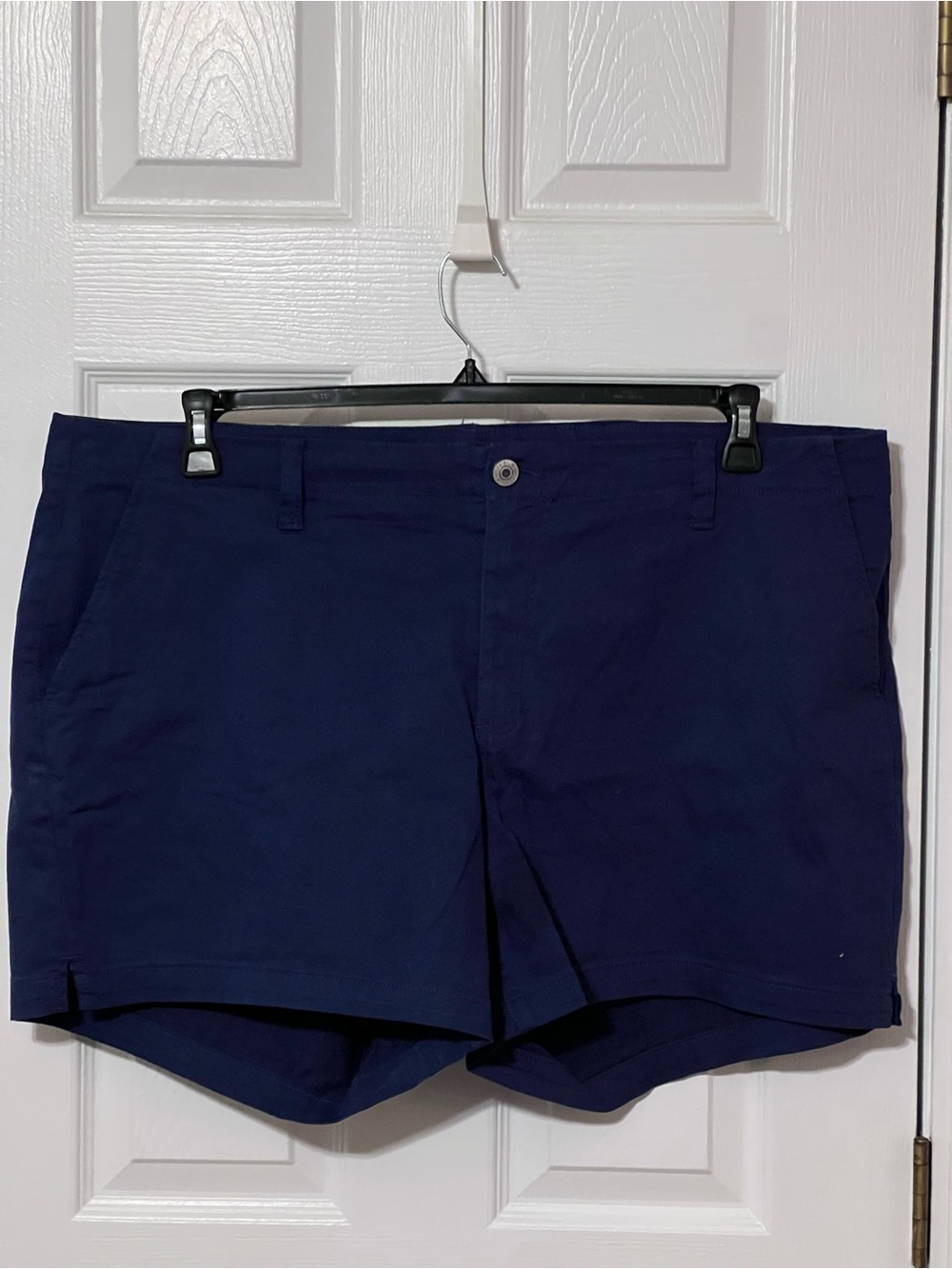STS Blue Navy Blue Chino Shorts Size 36/22 Plus 5” Inseam